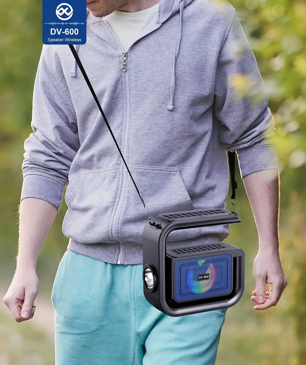 DV-600 nouvelle torche de charge solaire BT haut-parleurs FM radio lampe de poche bandoulière portable haut-parleur de graves stéréo haut-parleur de basse actif WAFFIR.MA MAROC SPEAKER